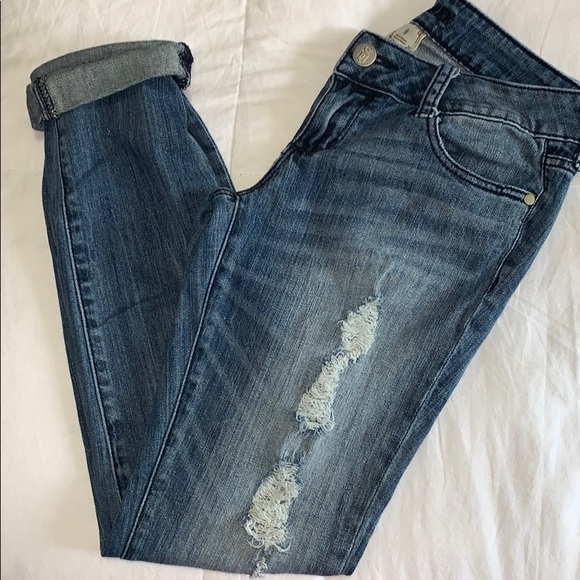 Decree | Super Skinny Distressed Jeans - Picture 2 of 5